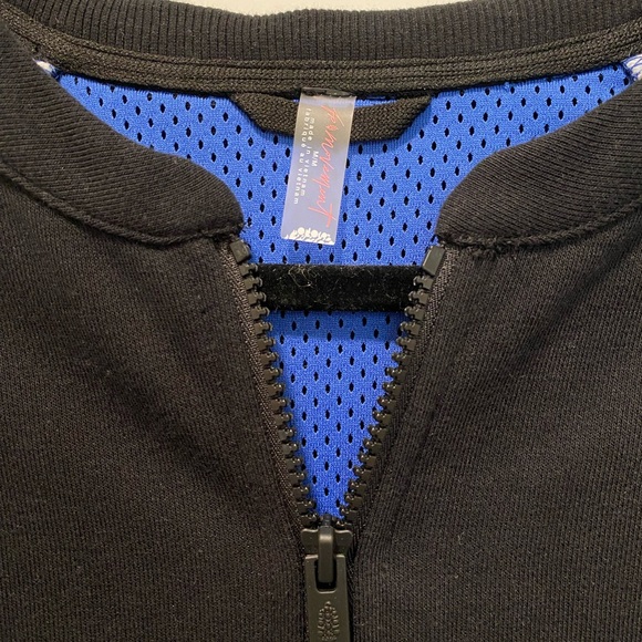 FP Movement by Free People Black Blue White Sweatshirt Sz M - Picture 4 of 7